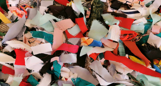 La fabrication d’un tissu recyclé : une démarche éco-responsable