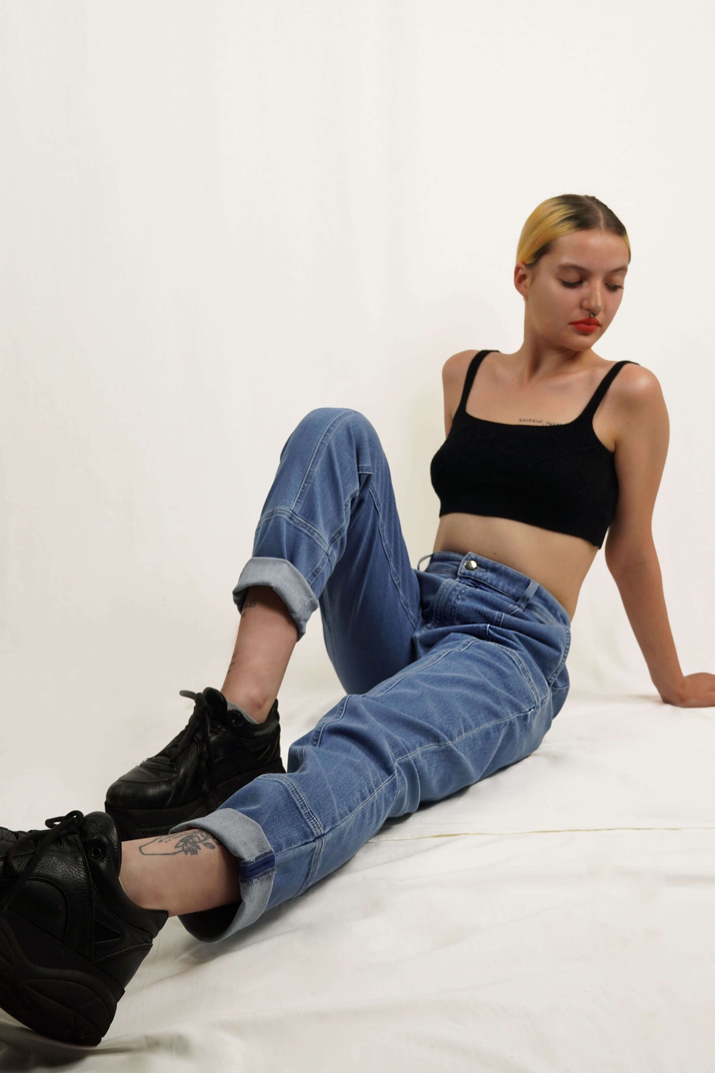 THE DENIM PANTS