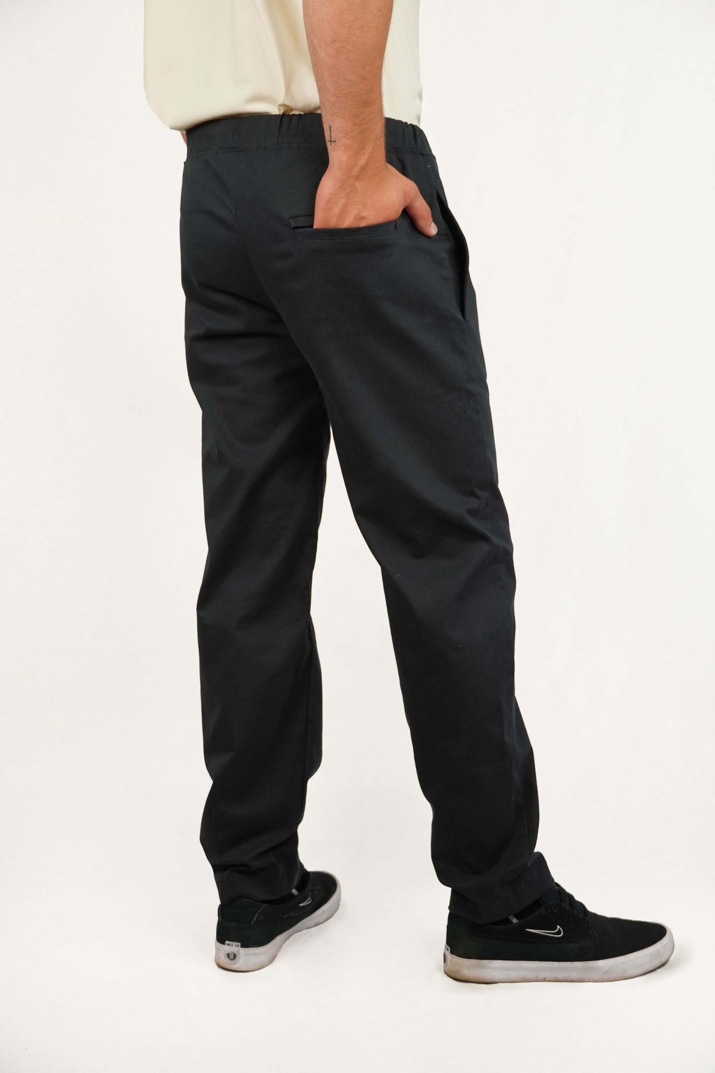 THE “JOGGER” STYLE PANTS